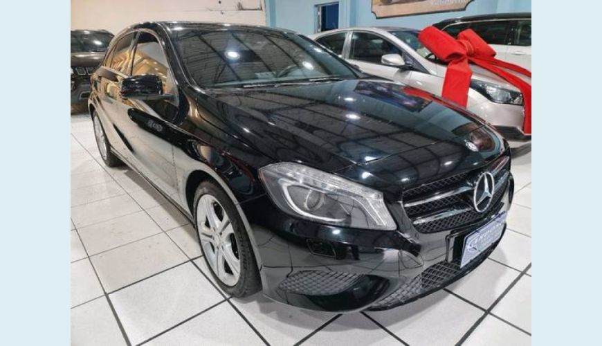 MERCEDES-BENZ A 200 1.6 TURBO 16V FLEX 4P AUT. - PRETO - 2015 Foto 1 (Grande)