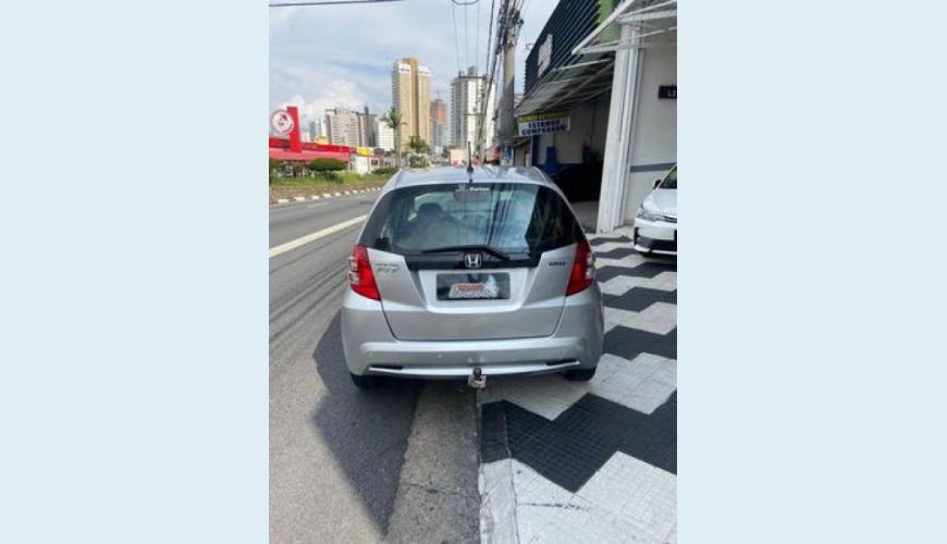 HONDA FIT 1.4 LX 16V FLEX 4P AUT. - PRATA - 2014 Foto 1 (Grande)