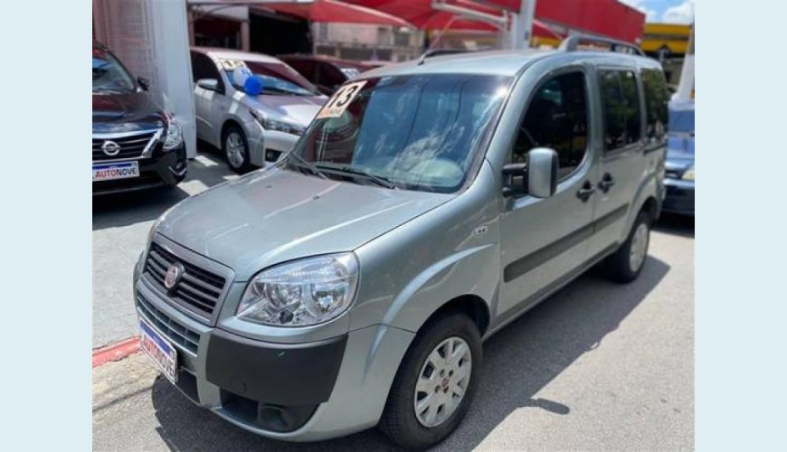 FIAT DOBLO 1.4 MPI ATTRACTIVE 8V FLEX 4P - CINZA - 2013 Foto 1 (Grande)