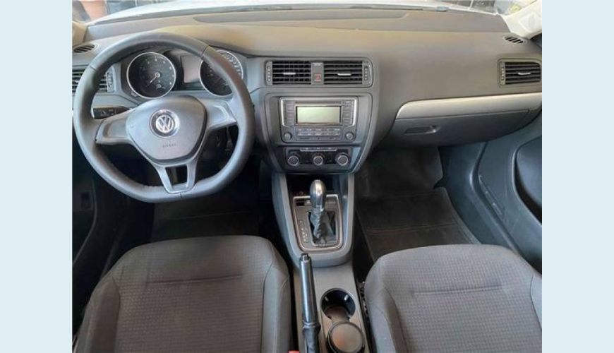 VOLKSWAGEN JETTA 2.0 TRENDLINE FLEX 4P TIPTRONIC - BRANCO - 2016 Foto 1 (Grande)