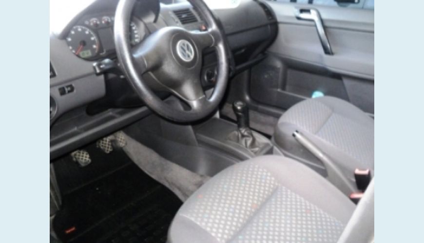 VOLKSWAGEN POLO 4P 1.6 - PRETO - 2005 Foto 1 (Grande)