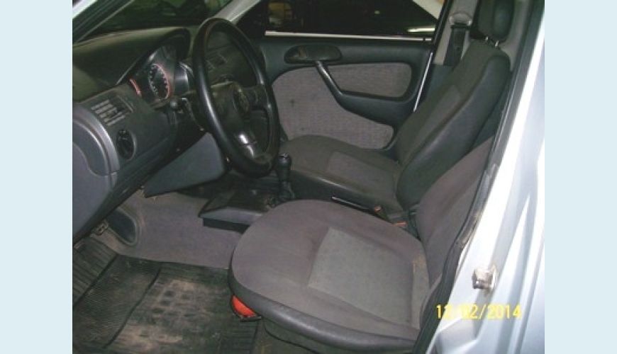 VOLKSWAGEN SAVEIRO 1.6 2P - PRATA - 2004 Foto 1 (Grande)