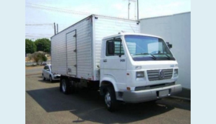 VOLKSWAGEN 8150 BAÚ 2P - BRANCO - 2005 Foto 1 (Grande)