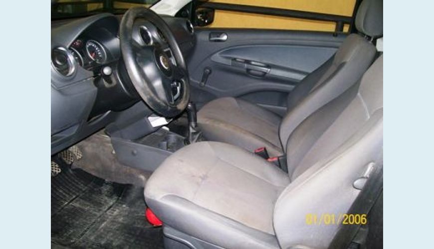 VOLKSWAGEN SAVEIRO CE - PRETO - 2010 Foto 1 (Grande)