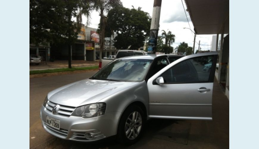 VOLKSWAGEN GOLF 1.6 MI TRIP/ SPORT 101CV 8V - PRATA - 2010 Foto 1 (Grande)