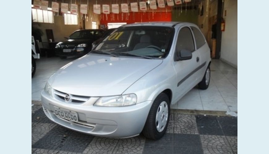 CHEVROLET CELTA 2P 1.0 - PRATA - 2001 Foto 1 (Grande)