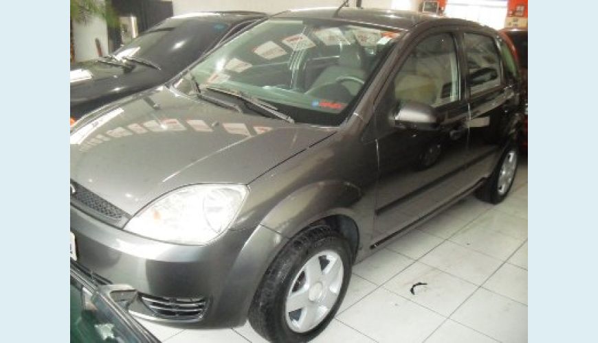 FORD FIESTA 4P 1.0 - CINZA - 2004 Foto 1 (Grande)