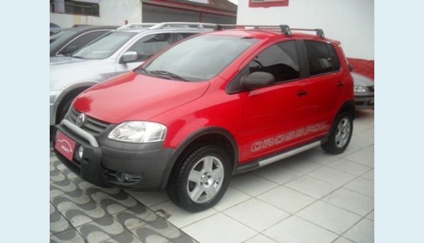 VOLKSWAGEN CROSSFOX 1.6 FLEX - VERMELHO - 2005 Foto 1 (Grande)