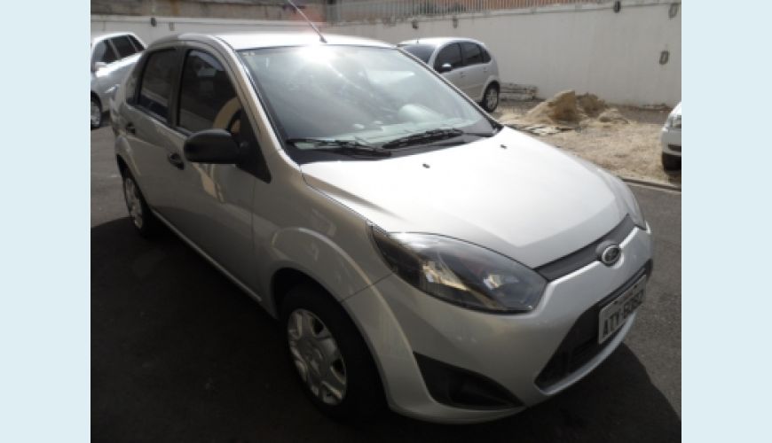 FORD FIESTA 1.6 MPI SEDAN 8V - PRATA - 2011 Foto 1 (Grande)