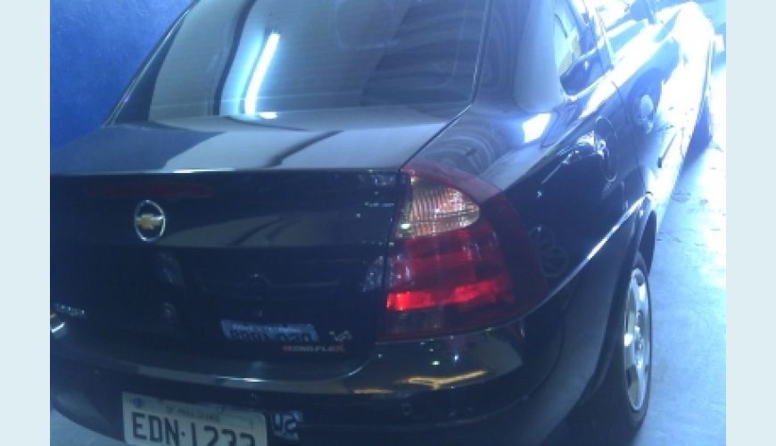 CHEVROLET CORSA HATCH MAXX 1.4 8V ECONOFLEX 5P - PRATA - 2009 Foto 1 (Grande)