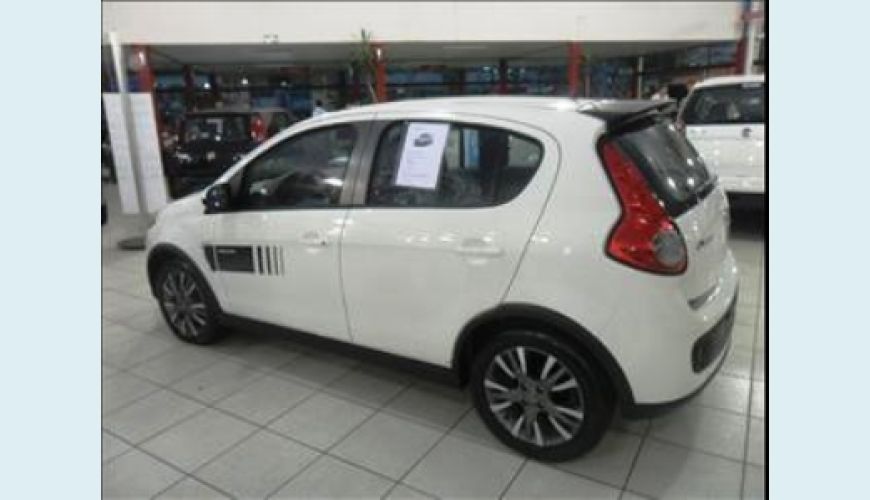 FIAT PALIO ESSENCE 4P 1.6 DUALOGIC FLEX - BRANCO - 0KM Foto 2 (Grande)