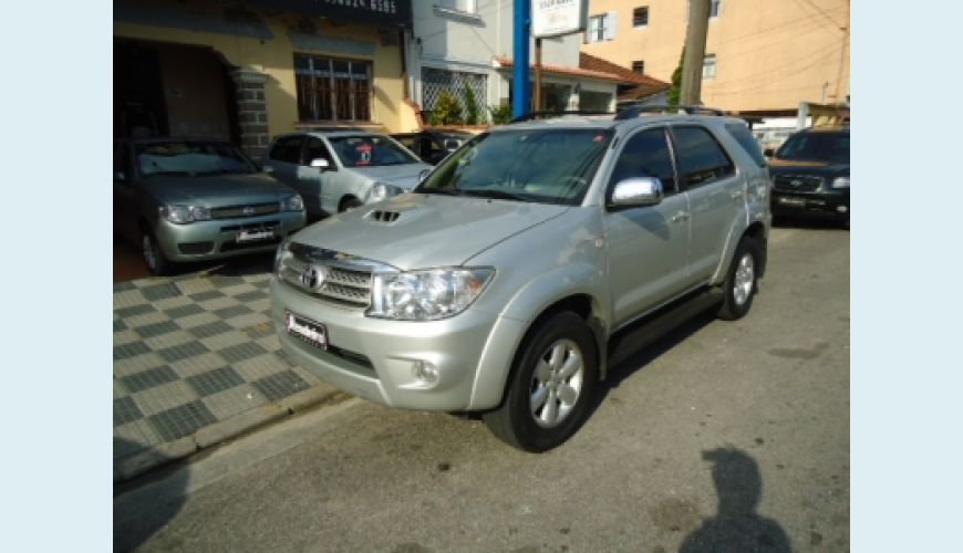 TOYOTA HILUX SW4 SR 4X2 2.7/ 2.7 FLEX 16V AUT. - PRATA - 2011 Foto 2 (Grande)