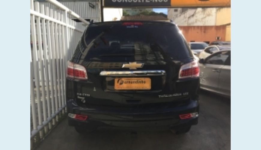 CHEVROLET TRAILBLAZER 2.8 LTZ 4X4 16V TURBO DIESEL 4P AUT. - PRETO - 2014 Foto 2 (Grande)