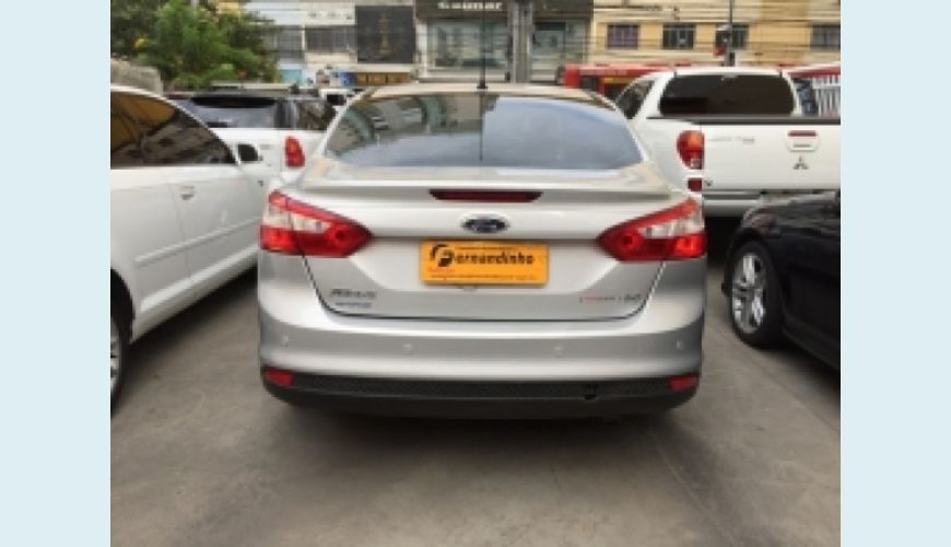 FORD FOCUS 2.0 SE SEDAN 16V FLEX 4P POWERSHIFT - PRATA - 2015 Foto 2 (Grande)