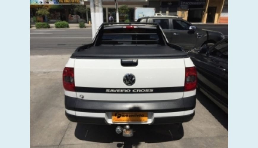 VOLKSWAGEN SAVEIRO 1.6 CROSS CE 16V FLEX 2P - BRANCO - 2015 Foto 2 (Grande)