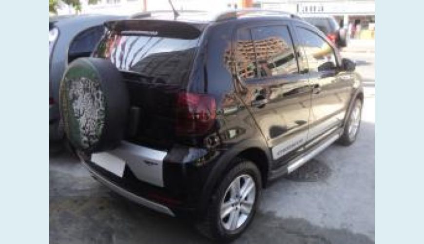 VOLKSWAGEN CROSSFOX 1.6 MI 8V TOTAL FLEX 4P - PRETO - 2011 Foto 2 (Grande)