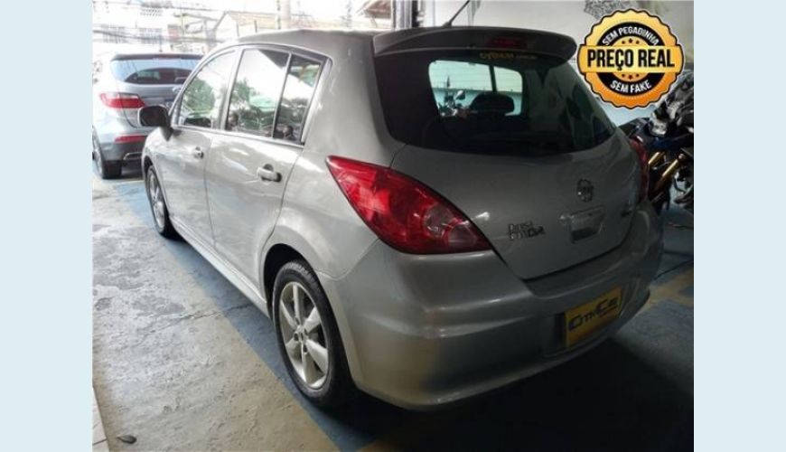 NISSAN TIIDA 1.8 SL 16V FLEX 4P AUT. - PRATA - 2013 Foto 2 (Grande)