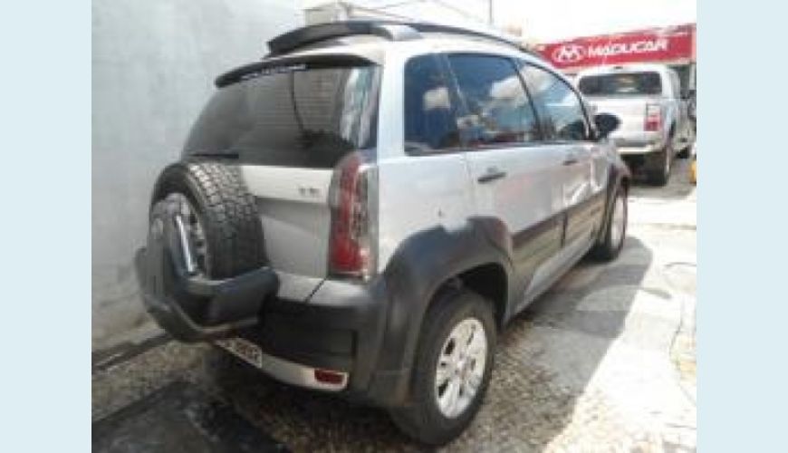 FIAT IDEA 1.8 MPI ADVENTURE 16V FLEX 4P - PRATA - 2011 Foto 2 (Grande)