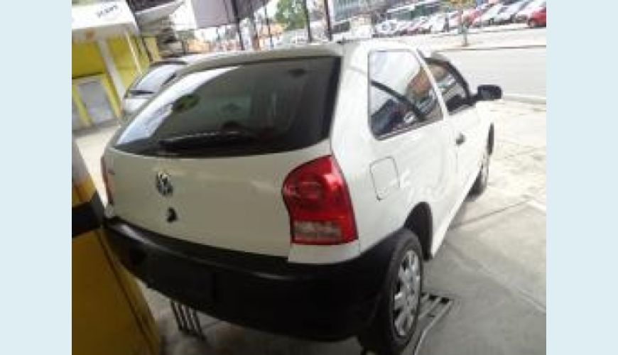 VOLKSWAGEN GOL 1.0 MI 8V FLEX 4P G.IV - BRANCO - 2010 Foto 2 (Grande)