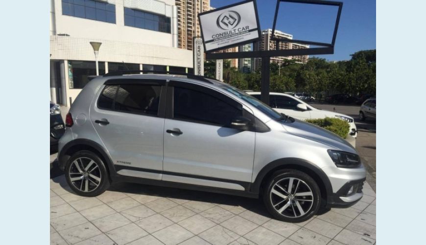 VOLKSWAGEN FOX 1.6 MSI TOTAL FLEX XTREME 4P - PRATA - 2018 Foto 2 (Grande)