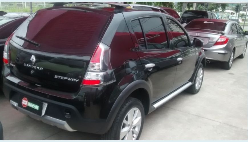 RENAULT SANDERO 1.6 STEPWAY 16V FLEX 4P AUT. - PRETO - 2013 Foto 2 (Grande)
