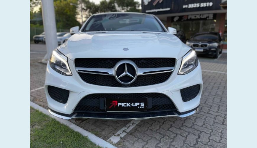 MERCEDES-BENZ GLE 400 3.0 V6 COUPÉ 4MATIC 9G-TRONIC - BRANCO - 2016 Foto 2 (Grande)