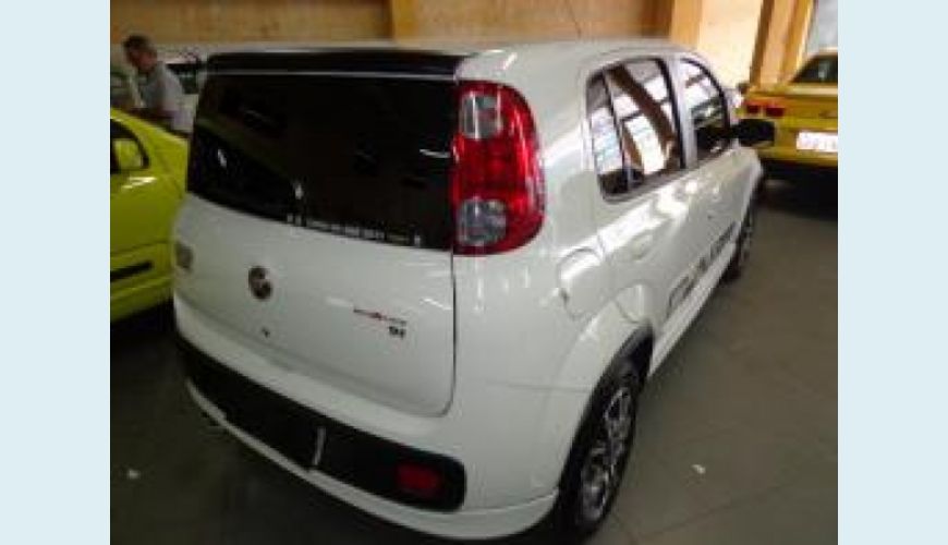 FIAT UNO 1.0 VIVACE 8V FLEX 4P - BRANCO - 2012 Foto 2 (Grande)
