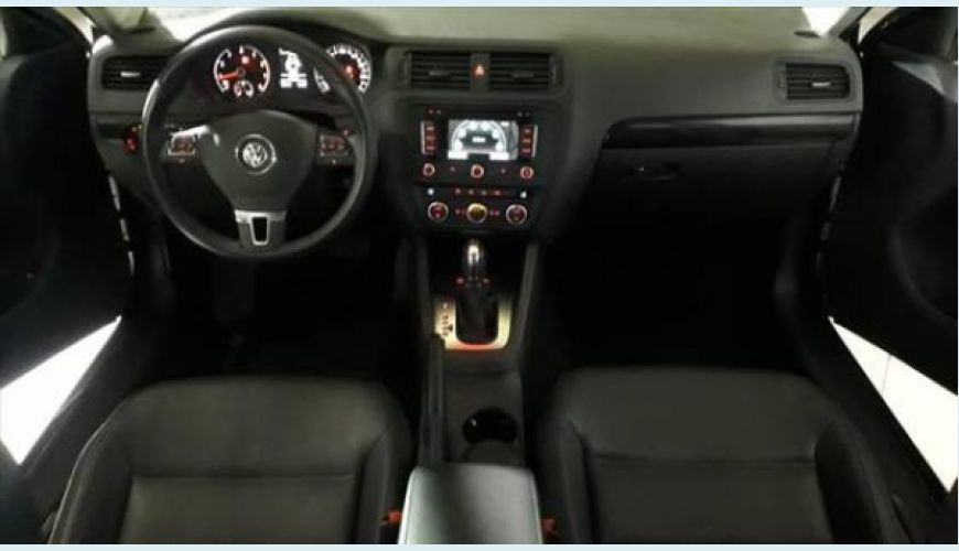 VOLKSWAGEN JETTA 2.0 COMFORTLINE FLEX 4P TIPTRONIC - PRETO - 2013 Foto 2 (Grande)