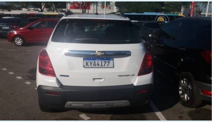 CHEVROLET TRACKER 1.8 MPFI LTZ 4X2 16V FLEX 4P AUT. - BRANCO - 2014 Foto 2 (Grande)