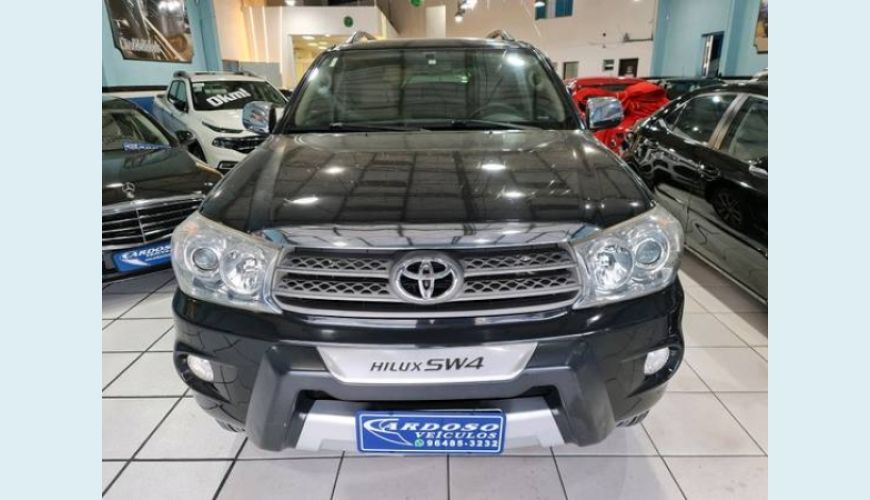 TOYOTA HILUX SW4 2.7 SR 4X2 16V 4P AUT. - PRETO - 2010 Foto 2 (Grande)