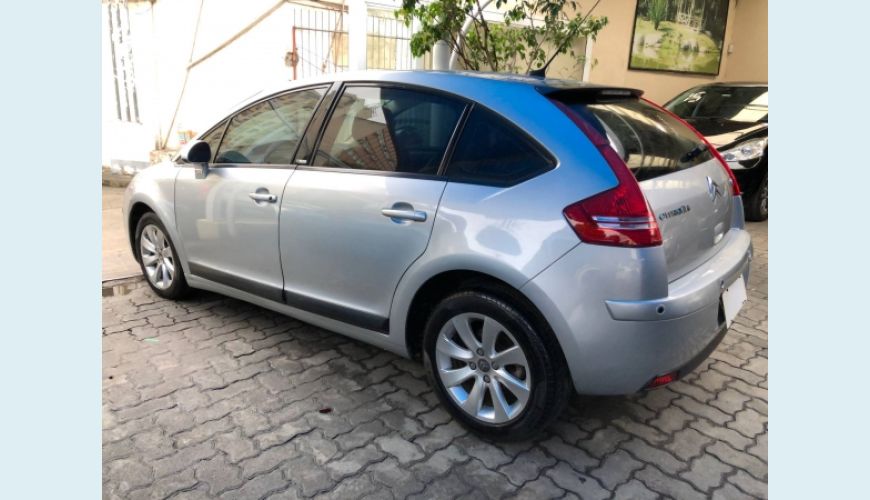 CITROËN C4 2.0 EXCLUSIVE 16V FLEX 4P - PRATA - 2010 Foto 2 (Grande)
