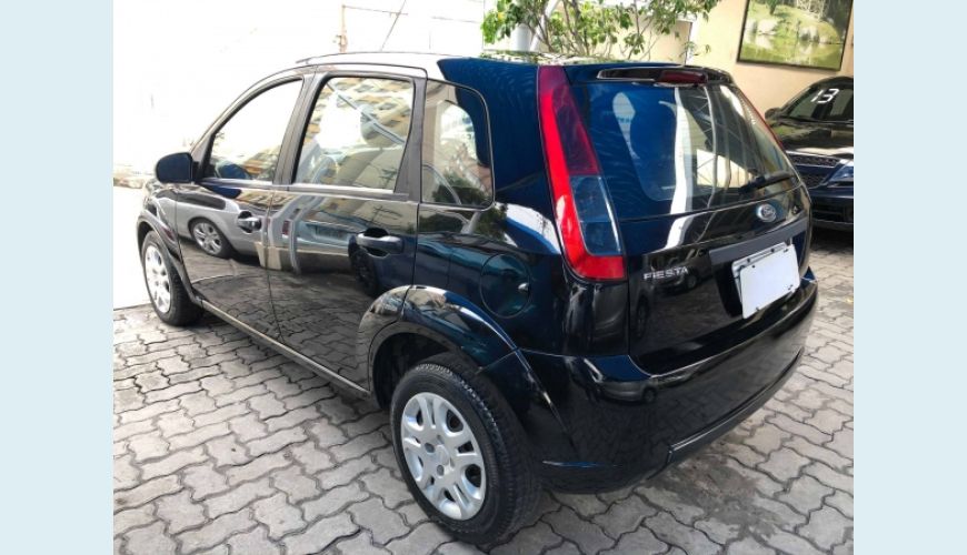 FORD FIESTA 1.0 ROCAM HATCH 8V FLEX 4P - PRETO - 2013 Foto 2 (Grande)