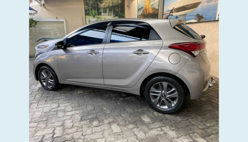 HYUNDAI HB 20 1.0 COPA DO MUNDO FIFA 12V FLEX 4P - PRATA - 2019 Foto 2 (Grande)