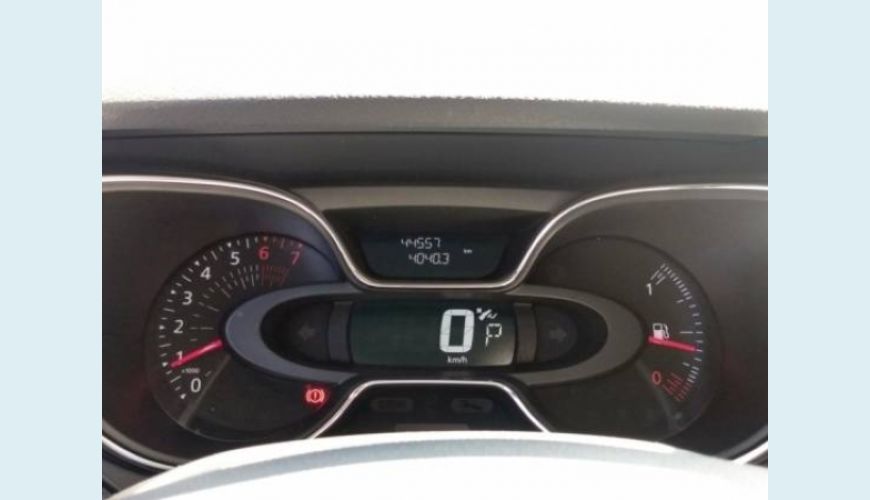RENAULT CAPTUR 1.6 16V SCE FLEX INTENSE X-TRONIC - MARROM - 2018 Foto 2 (Grande)