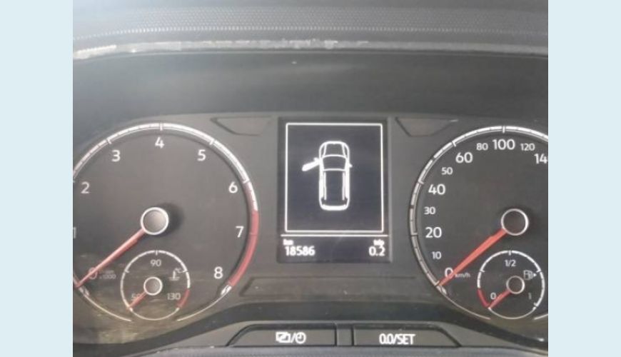 VOLKSWAGEN T-CROSS 1.0 200 TSI TOTAL FLEX AUT. - PRATA - 2020 Foto 2 (Grande)