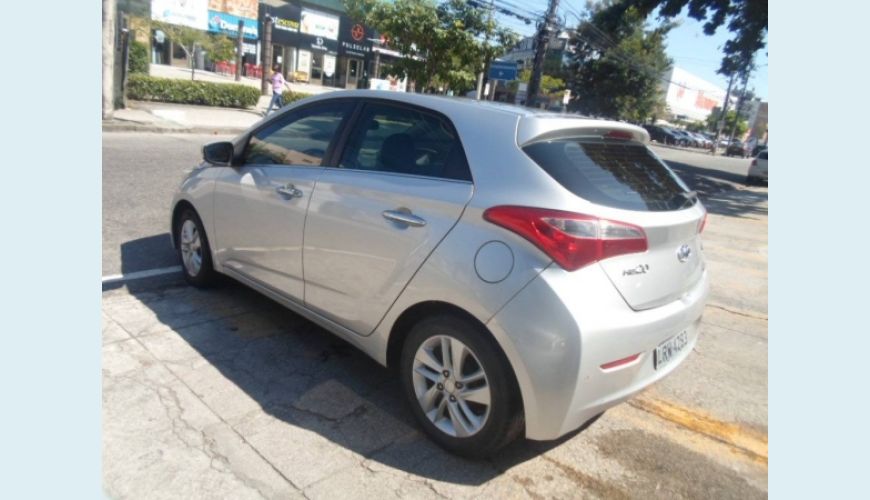 HYUNDAI HB 20 1.6 PREMIUM 16V FLEX 4P AUT. - PRATA - 2015 Foto 2 (Grande)