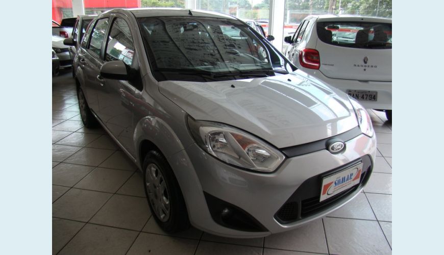 FORD FIESTA 1.6 ROCAM SE 8V FLEX 4P - PRATA - 2014 Foto 2 (Grande)