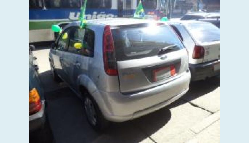 FORD FIESTA 1.0 ROCAM HATCH 8V FLEX 4P - PRATA - 2014 Foto 2 (Grande)