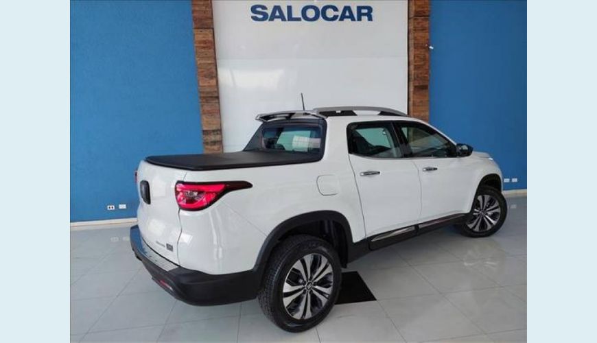 FIAT TORO 2.0 16V TURBO DIESEL VOLCANO 4WD AT9 - BRANCO - 2022 Foto 2 (Grande)