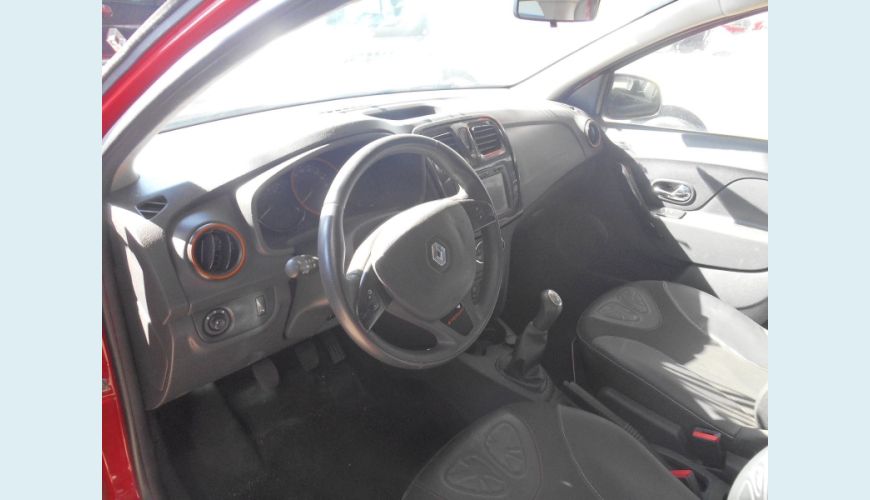RENAULT SANDERO 1.6 STEPWAY 8V FLEX 4P - VERMELHO - 2017 Foto 2 (Grande)