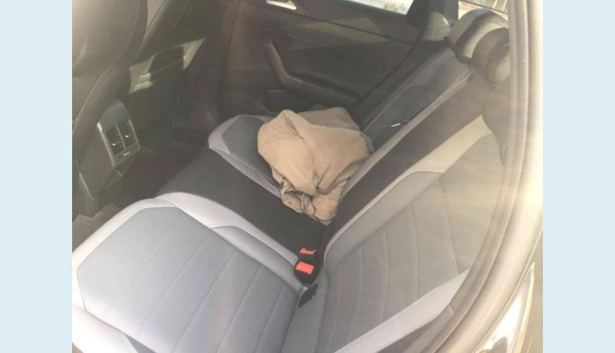 VOLKSWAGEN NIVUS 1.0 200 TSI TOTAL FLEX HIGHLINE AUT. - PRETO - 2021 Foto 2 (Grande)