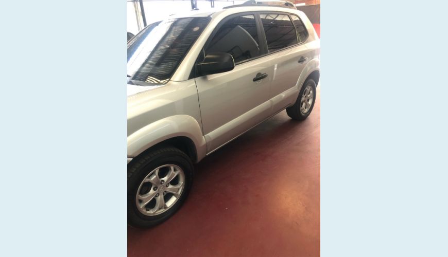 HYUNDAI TUCSON 2.0 GL 2WD 16V 4P - BEGE - 2011 Foto 2 (Grande)