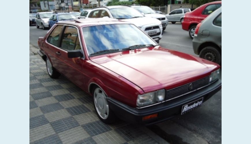 VOLKSWAGEN SANTANA GLSI GLS 1.8/ 2.0 - VINHO - 1990 Foto 2 (Grande)