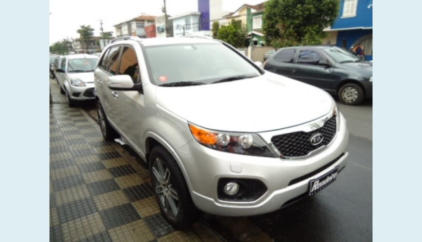 KIA SORENTO 3.5 V6 24V 278CV 4X2 AUT. - PRATA - 2011 Foto 2 (Grande)