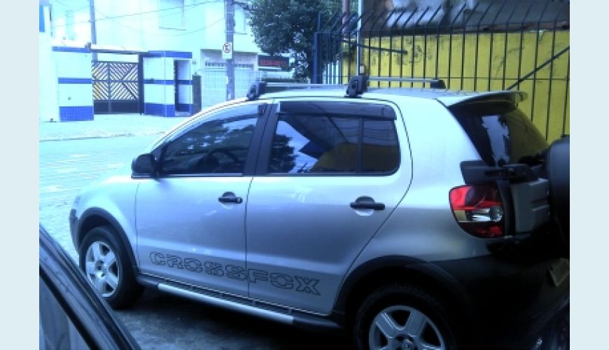 VOLKSWAGEN CROSSFOX 1.6 MI TOTAL FLEX 8V 5P - PRATA - 2007 Foto 2 (Grande)