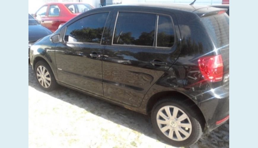 VOLKSWAGEN FOX 1.6 MI TOTAL FLEX 8V 5P - PRETO - 2011 Foto 2 (Grande)