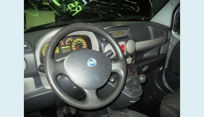 FIAT DOBLO ADVENTURE TRYON 1.8 FLEX - PRATA - 2007 Foto 2 (Grande)