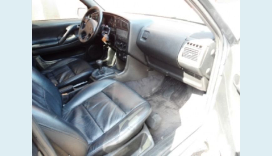 VOLKSWAGEN PASSAT 2.0 - CINZA - 1996 Foto 2 (Grande)