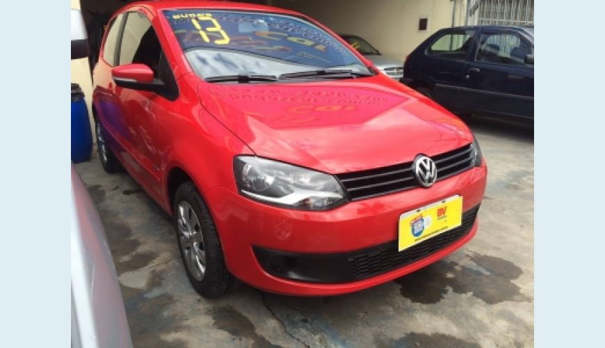 VOLKSWAGEN FOX 1.0 MI TOTAL FLEX 8V 3P - VERMELHO - 2013 Foto 2 (Grande)