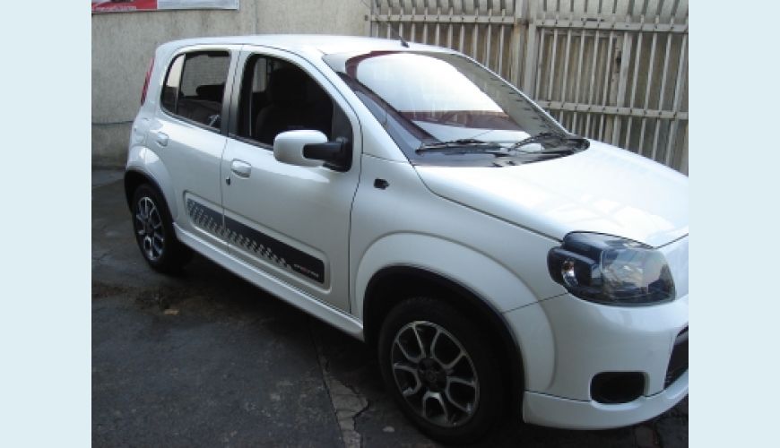 FIAT UNO SPORTING 1.4 EVO FIRE FLEX 8V 4P - BRANCO - 2013 Foto 2 (Grande)